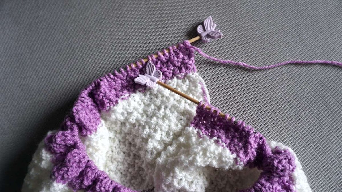 Baby Blanket Size Guide for Knitting